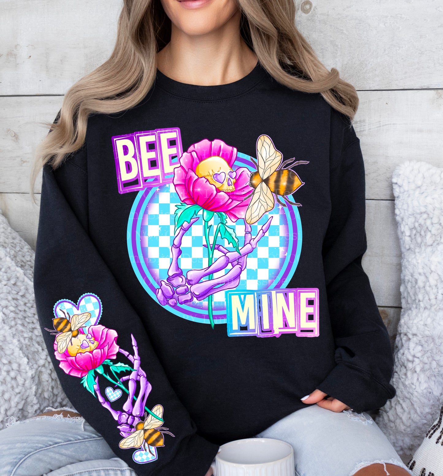 Bee Mine w/sleeves